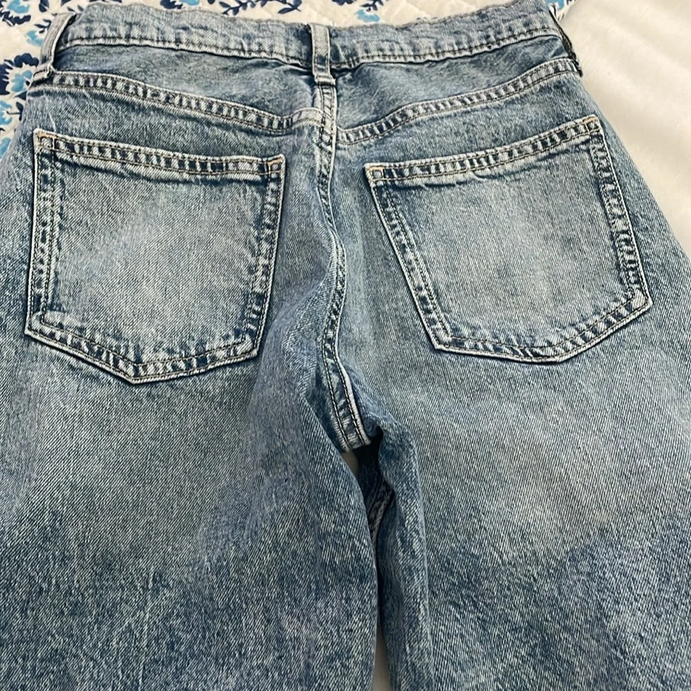 GAP Mom Jeans Youth Size 12‎